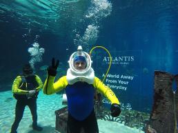 Atlantis, the Palmand 104.8 Channel 4 break the Guinness World Records™ title for longest underwater live radio broadcast